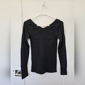 Everlane Pima Double V-Neck long sleeve shirt Size S